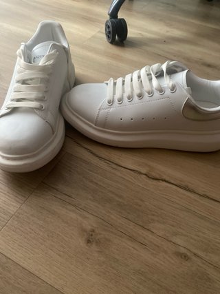 Alexander McQueen Plata y Blanco