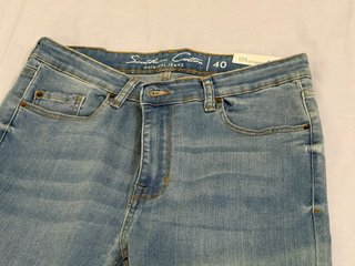 2 Pantalones Vaqueros Azules Talla L/40 nuevos