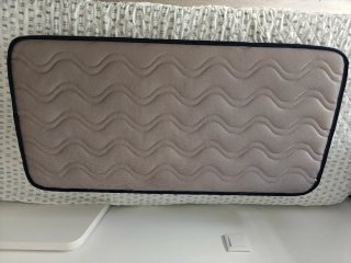 Cuna bebé con colchón y protectores