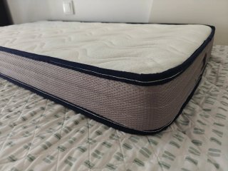 Cuna bebé con colchón y protectores