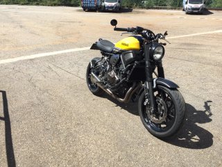 Yamaha XSR700 60 Aniversario