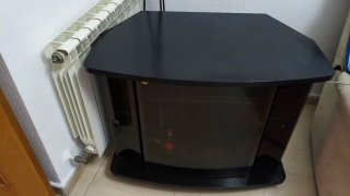 Mueble TV negro vitrina cristal