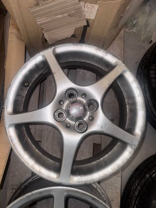 Llantas Toyota Mr2
