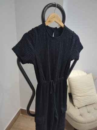 Mono vestido niña de ZARA