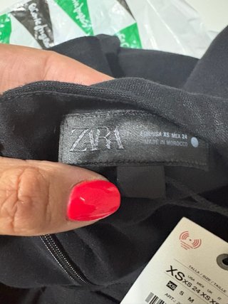 Vestido negro Zara talla XS