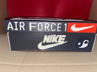 Nike Air Force 1