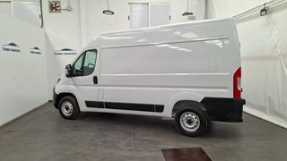 Fiat Ducato FURGON 35 2.3D 140CV L2H2