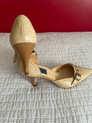 Zapatos STELVIO tacón nude