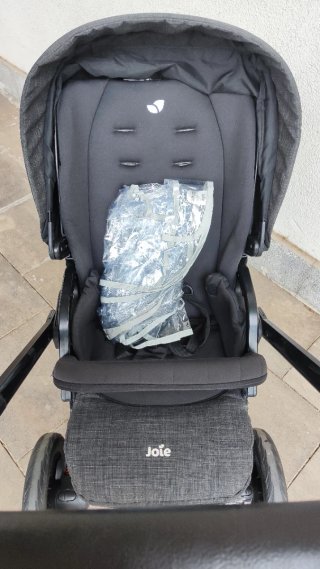 Capazo y carrito de bebé Joie Chrome DLX + saco