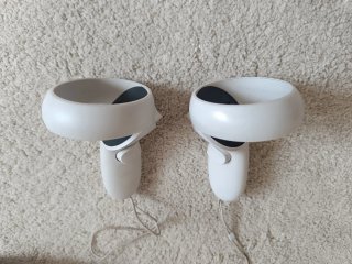 Oculus Meta Quest 2 con accesorios