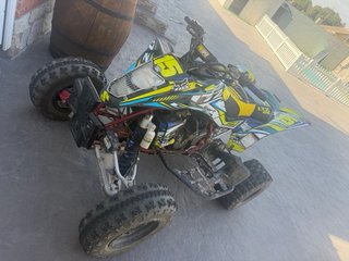Suzuki LTZ 400 Quad