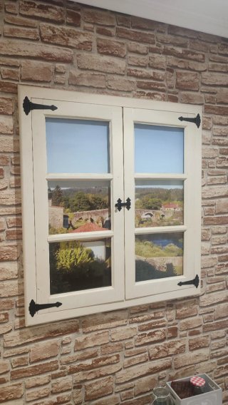 Decoración ventana con paisaje