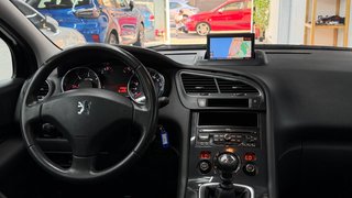 Peugeot 5008 PREMIUM Pack 1.6