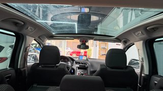 Peugeot 5008 PREMIUM Pack 1.6
