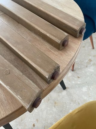Mesa de jardín de madera eucalyptus