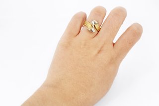Anillo de oro combinado de 18k. Ref:021-01-01459