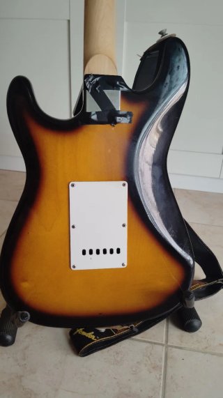 GUITARRA ELÉCTRICA TALMUS