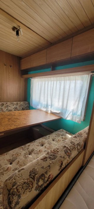 Caravana con documentación