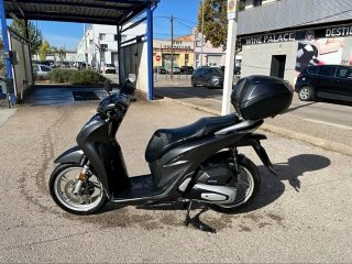 Honda SH 125i TOPBOX SPORT