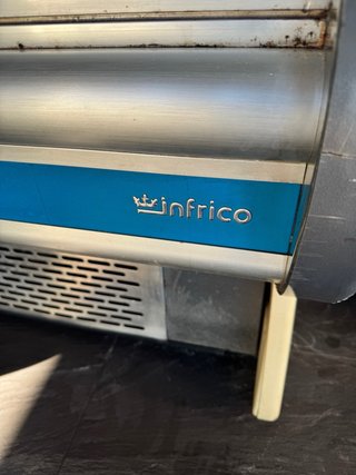 Vitrina refrigerada expositora