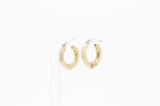 Aro de oro de 18k. Ref:021-04-01457