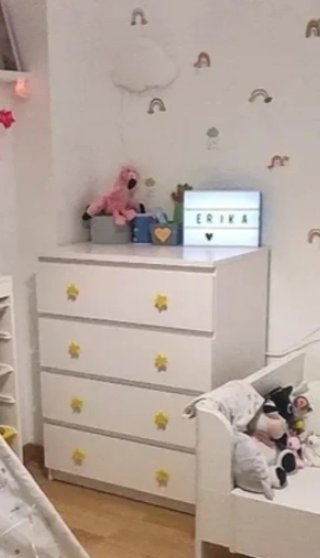 Cómoda Ikea MALM Blanca con tiradores estrella
