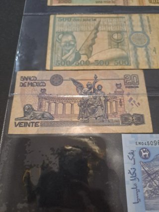Lote 4 Billetes: Rumanía, México, Malasia