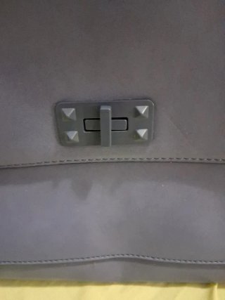 Bolso gris