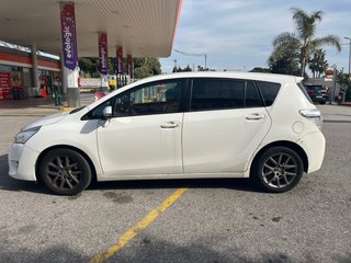 Toyota Verso 2013
