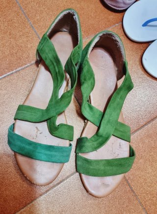 Sandali Bata donna pelle scamosciata verde