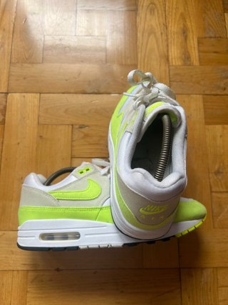 Nike Air Max 1 Volt Suede Talla 40.5