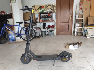 Monopatín Eléctrico Xiaomi Esencial