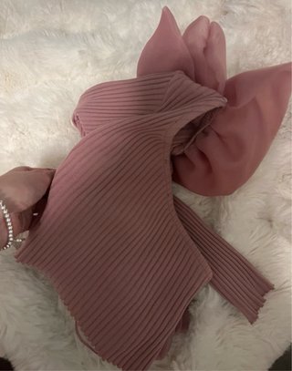 Top volante rosa