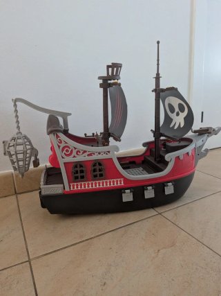 Barco Pirata Pinypon Juguete