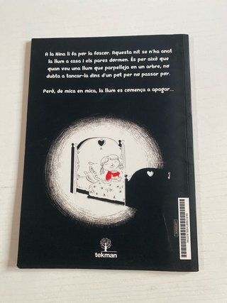 Libro “Bona nit, cuqueta de llum”