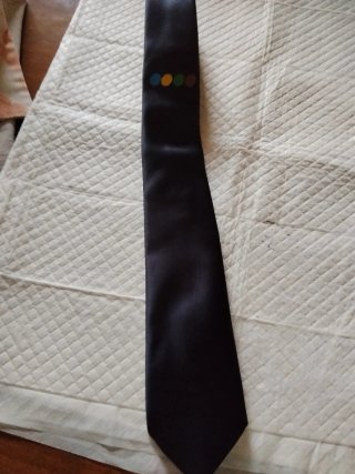 Cravatta uomo seta blu scuro con pois colorati