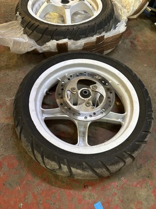 Llantas y gomas Yamaha Aerox 50