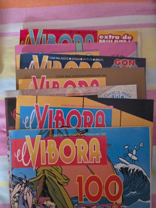 Packs de tebeos: El Víbora y Mortadelo y Filemón.