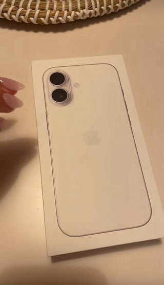 Apple iPhone 17
