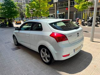 Kia ProCeed 1.4 CVVT Concept