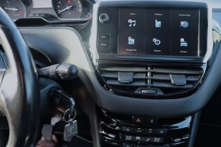 Peugeot 208 2018 Allure