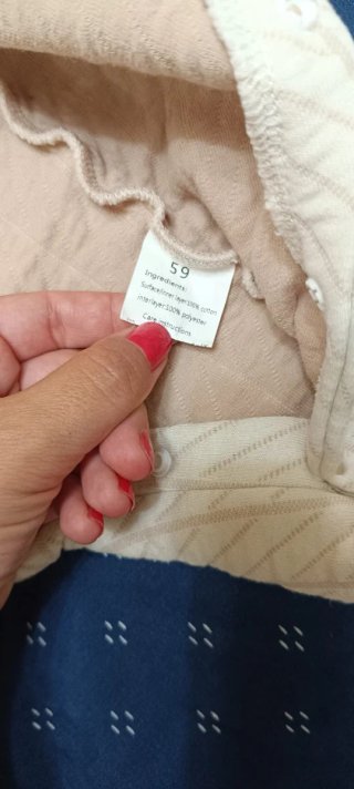 Buzo de bebé con capucha y orejas
