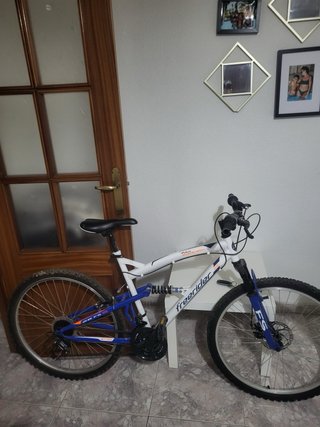 Bici Joven Frenos Disco Semi-Nueva