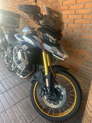 Voge 900DSX 2025 full equipe