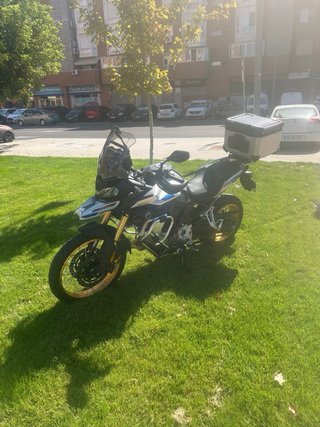 Voge 900DSX 2025 full equipe
