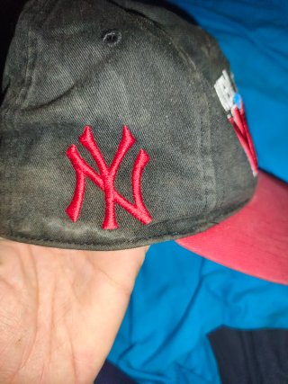 Gorra 47 Brand New York Yankees Negra/Roja