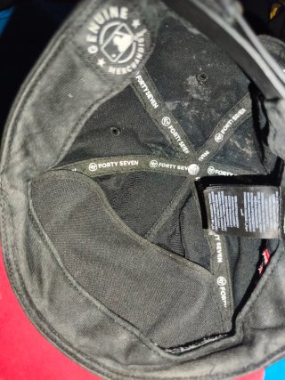 Gorra 47 Brand New York Yankees Negra/Roja
