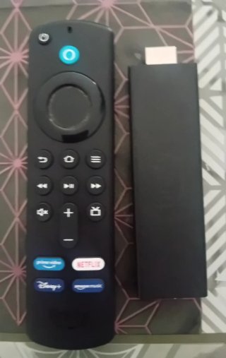 Fire TV Stick 4K MAX Wi-Fi 6