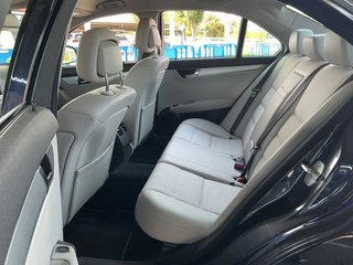 Mercedes-Benz Clase C 350 2010