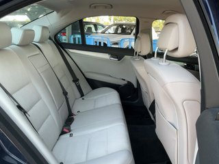 Mercedes-Benz Clase C 350 2010